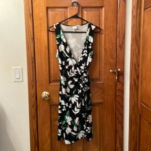 A New Day Sleeveless Green Floral Wrap Dress, XS